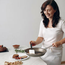 Load image into Gallery viewer, 23 Piece Kitchen Utensils Set Cooking Tools - Nylon, Stainless Steel, Heat Resistant